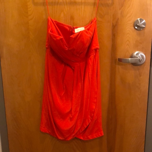 Yumi Kim Dresses & Skirts - Yumi Kim NWT strapless dress